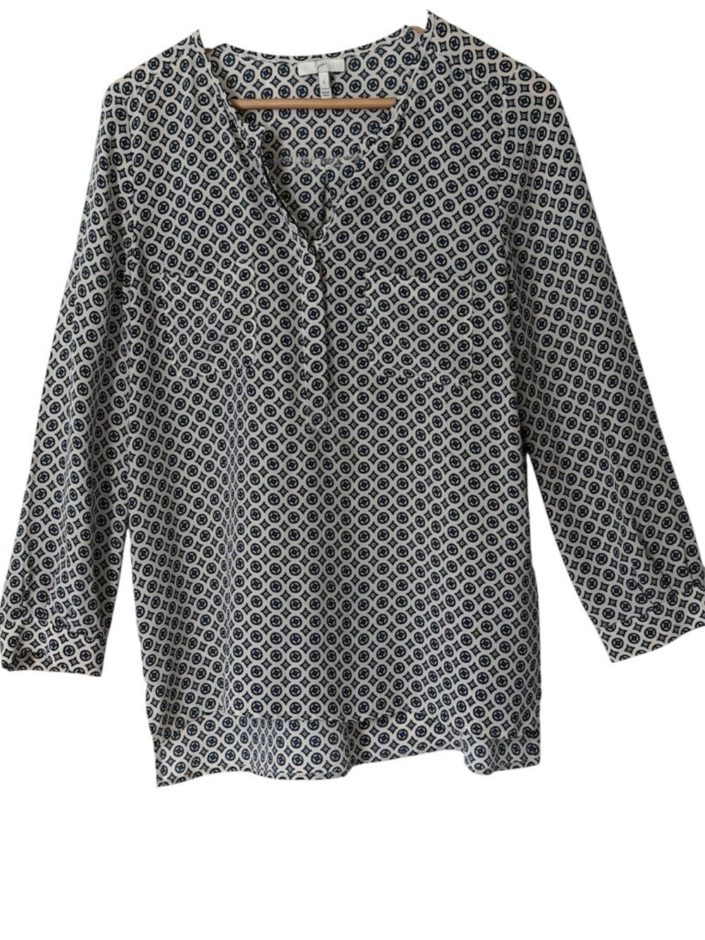 Joie Daryn 100% Silk Geometric Tile Medallion Print Boho Blouse Navy/Cream Sz S